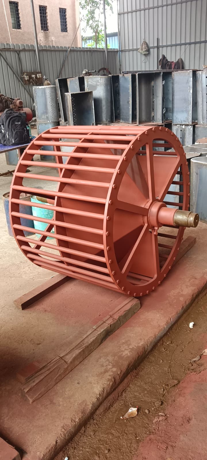 Belt–Bucket Conveyors